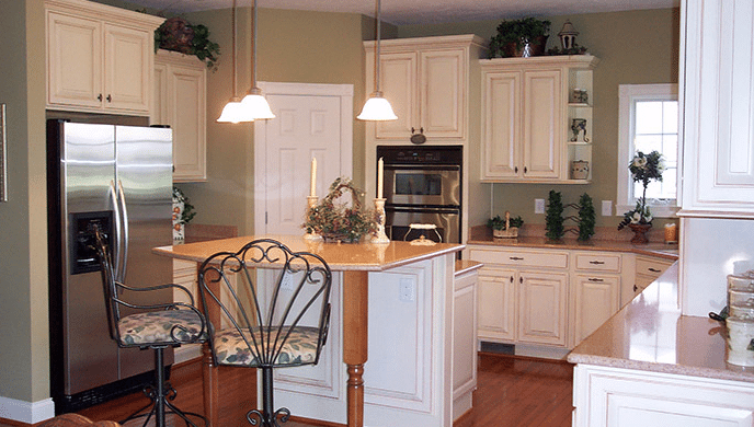 Michael and Associates has the inside scoop on your custom home kitchen countertops.